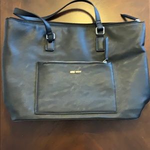 Laptop shoulder bag